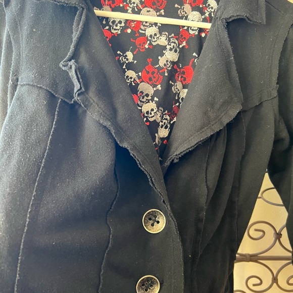 Black blazer - Picture 2 of 4